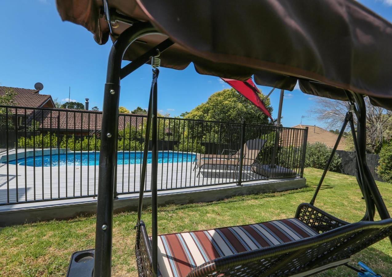 Swimming pool view&new furnished room Auckland Zewnętrze zdjęcie