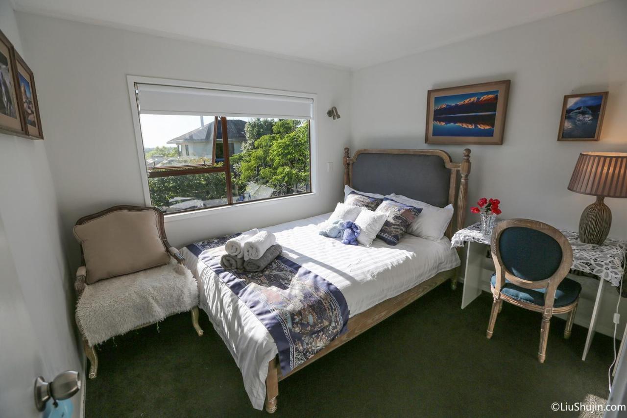 Swimming pool view&new furnished room Auckland Zewnętrze zdjęcie