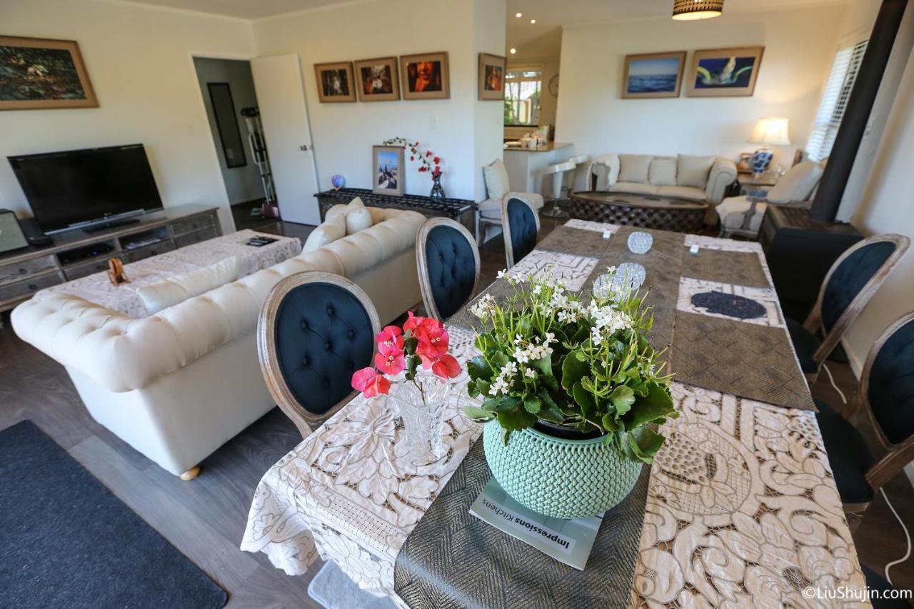 Swimming pool view&new furnished room Auckland Zewnętrze zdjęcie